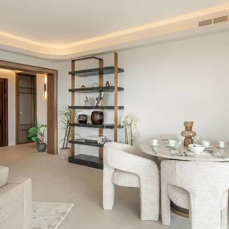 Beverly Palace Apartment, Panoramic Sea View Apartamento